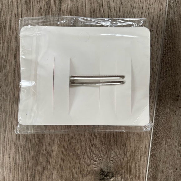 Colorful Sequin Hair Bow - Picture 2 of 2